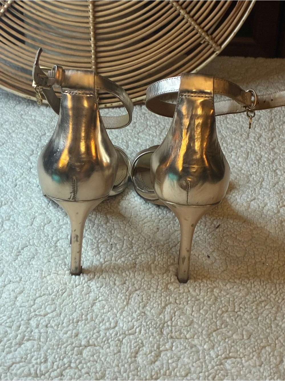Tory Burch Metallic Gold Ankle Strap Heels Sandals Size 8M Leather Sole